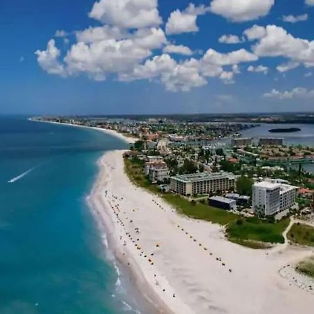Private One-Bedroom 6 -Directly Across From Beach St. Pete Beach Ngoại thất bức ảnh